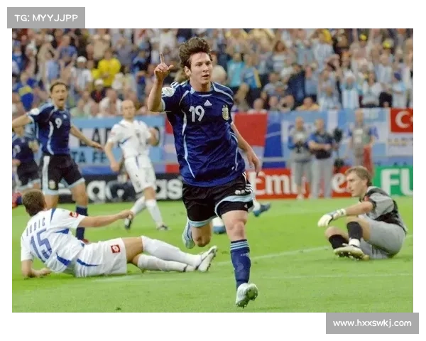 揭开荷兰队世界杯未穿传统橙色球衣背后的神秘原因与文化考量 揭开荷兰队世界杯未穿传统橙色球衣背后的神秘原因与文化考量